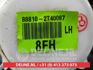 Kia Optima Front seatbelt, left O499156 photo 2