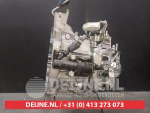 Mazda 3 Versnellingsbak O499221 foto 2