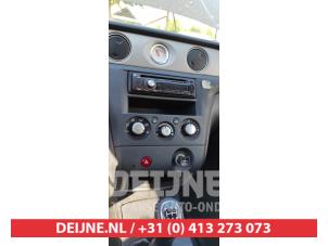 Gebruikte Chaufage Bedieningspaneel Mitsubishi Outlander (CU) 2.0 16V 4x2 Prijs € 40,00 Margeregeling aangeboden door V.Deijne Jap.Auto-onderdelen BV
