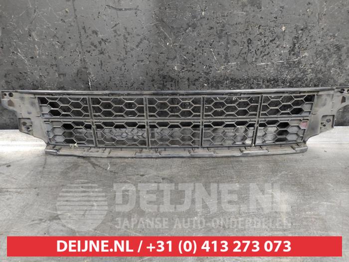 Honda Jazz Bumper Rooster O499302