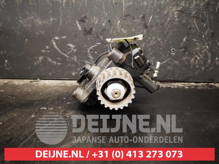 Nissan Qashqai Mechanical fuel pump O499363