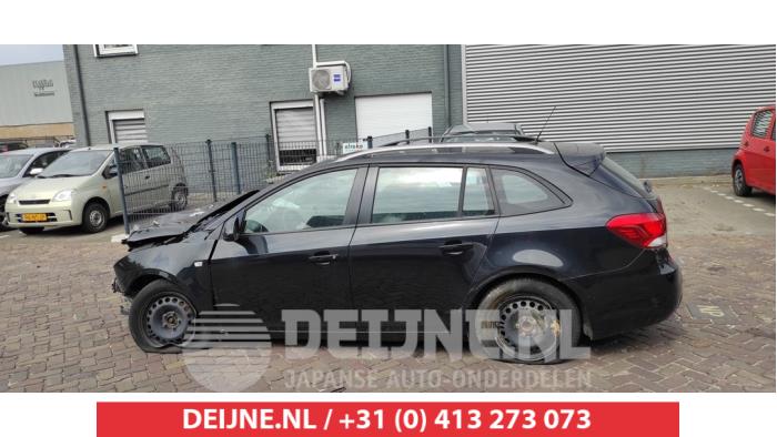 Chevrolet Cruze Türscheibe 4-türig links hinten O499502