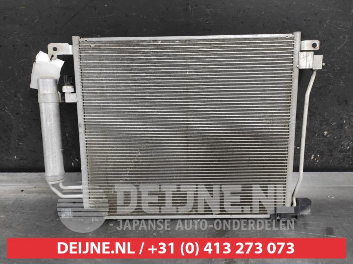 Airco Condensor van een Nissan Juke (F15) 1.2 DIG-T 16V 2015