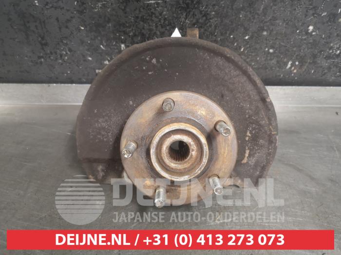 Mitsubishi Outlander Fusee rechts-voor O499655