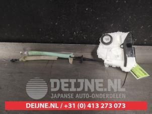 Mazda 3 Front door lock mechanism 4-door, right O499843 photo 2