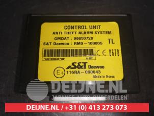 Gebruikte Alarm module Chevrolet Aveo (250) 1.2 16V Prijs € 50,00 Margeregeling aangeboden door V.Deijne Jap.Auto-onderdelen BV