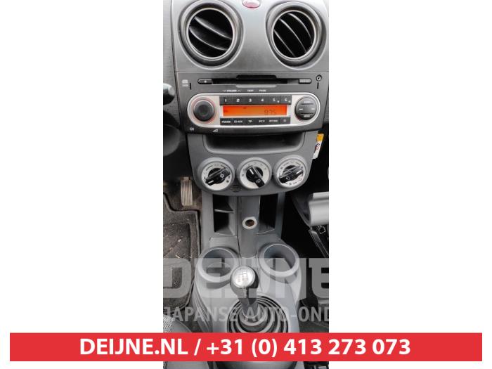 Mitsubishi Colt Radio O499921