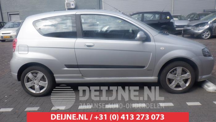 Chevrolet Kalos Door 2-door, right O500004