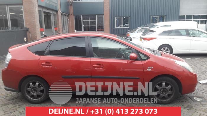 Toyota Prius Tür 4-türig rechts vorne O500134