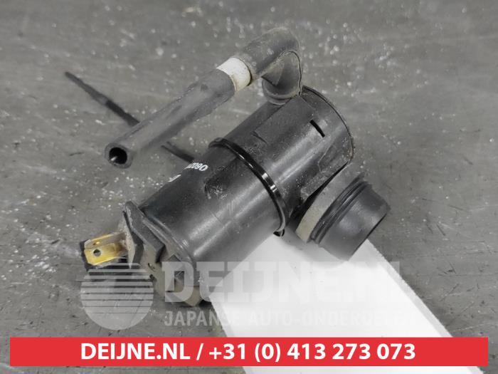 Mitsubishi Outlander Ruitensproeierpomp voor O500239