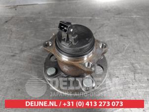 Kia Stonic Rear wheel bearing O500318 photo 2