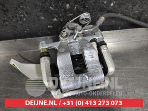 Kia Stonic Remklauw (Tang) links-achter O500321 foto 2