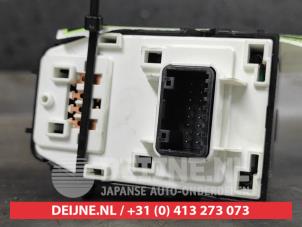 Kia Stonic Mirror switch O500327 photo 2