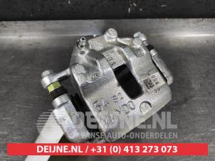 Kia Stonic Front brake calliper, right O500334 photo 2