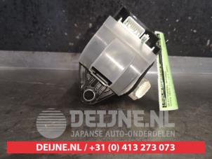 Toyota Prius Automatic gear selector O500358 photo 3