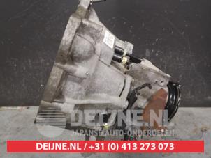 Mazda 2 Getriebe O500365 foto 2