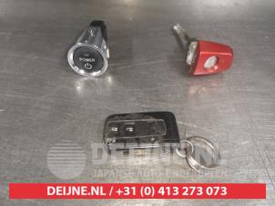 Toyota Prius Slotenset Cilinder (compleet) O500376 foto 2