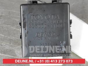 Toyota IQ Wiper module O500772 photo 2