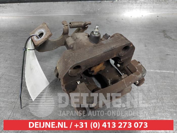 Toyota IQ Rear brake calliper, left O500794