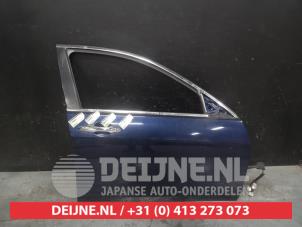 Honda Accord Front door 4-door, right O501041 photo 2