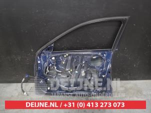 Honda Accord Front door 4-door, right O501041 photo 3