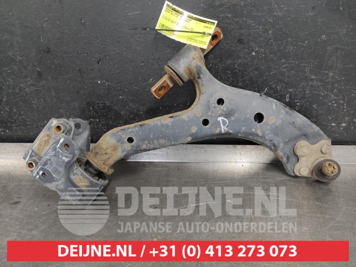 Honda CR-V Querlenker unten rechts vorne O501422