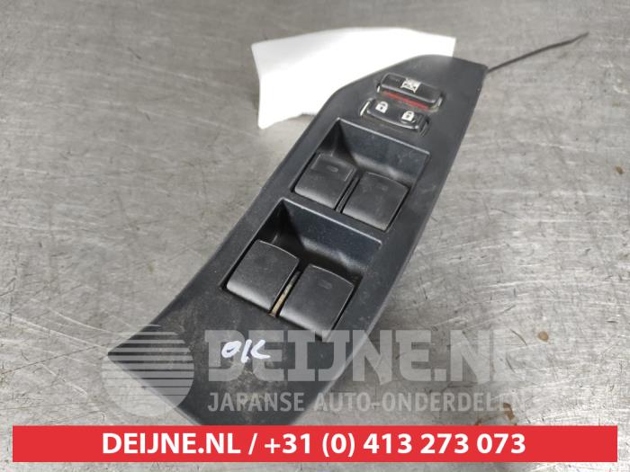 Toyota Verso Multi-functional window switch O501785