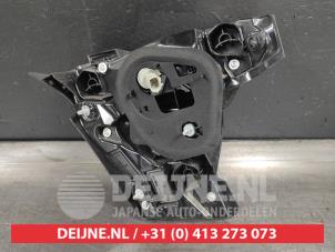 Toyota C-HR Tailgate reflector, right O501901 photo 2