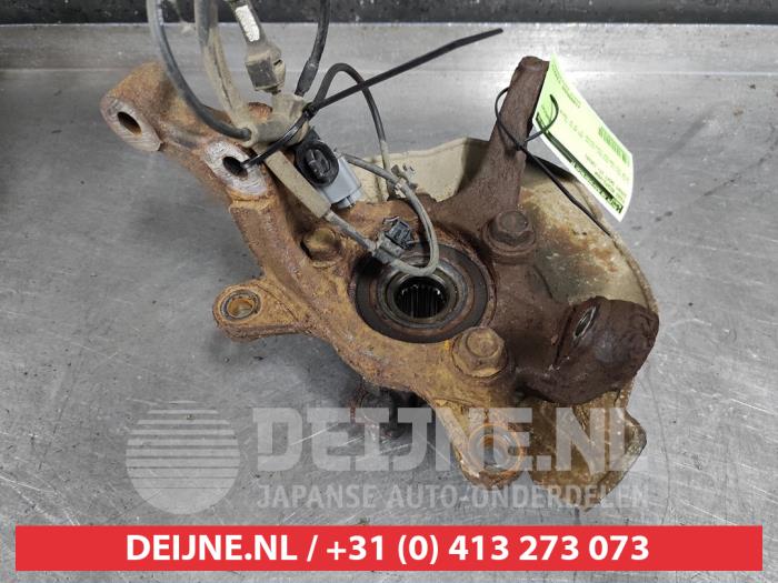 Suzuki Swift Achsschenkel rechts vorne O501920