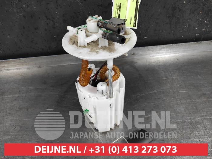 Gebruikte Tank element Pomp Hyundai i10 1.0 12V Prijs € 100,00 Margeregeling aangeboden door V.Deijne Jap.Auto-onderdelen BV