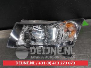 Chevrolet Cruze Headlight, left O502215 photo 2