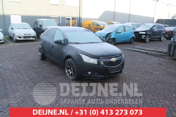 Chevrolet Cruze Koplamp rechts O502216