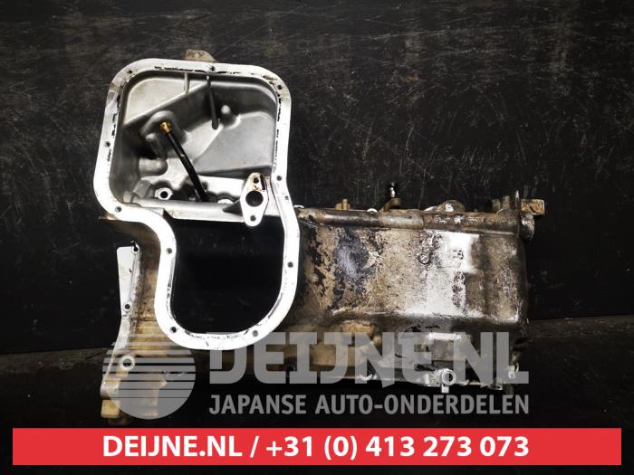 Gebruikte Carterpan Nissan Navara (D40) 2.5 dCi 16V 4x4 Prijs € 35,00 Margeregeling aangeboden door V.Deijne Jap.Auto-onderdelen BV