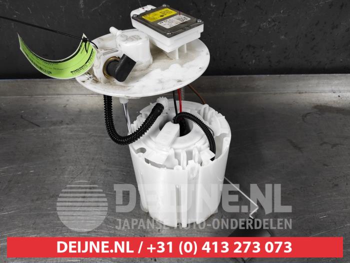 Gebruikte Tank element Pomp Kia Xceed 1.0i T-GDi 12V Prijs € 125,00 Margeregeling aangeboden door V.Deijne Jap.Auto-onderdelen BV