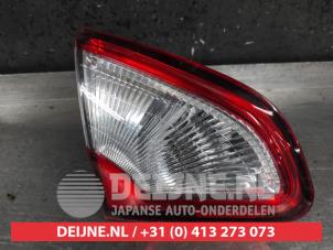 Nissan Qashqai Heckklappenreflektor links O502929 foto 2