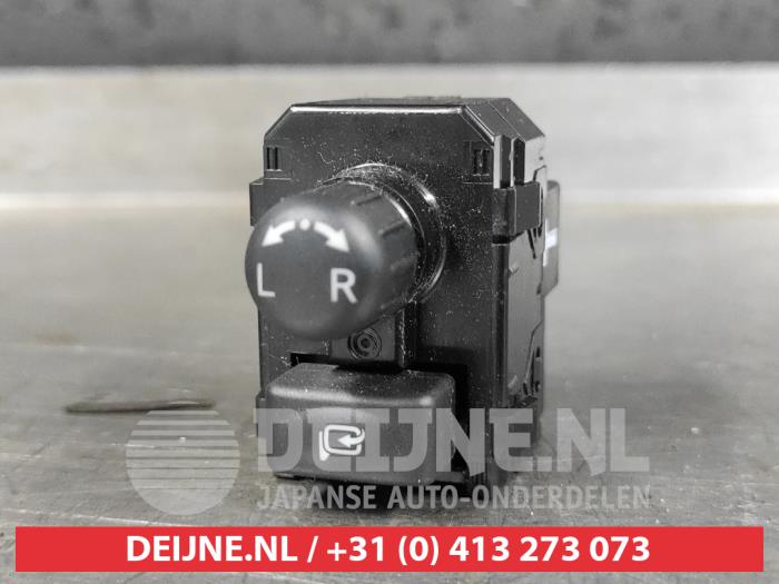 Nissan Leaf Spiegel Schalter O502936