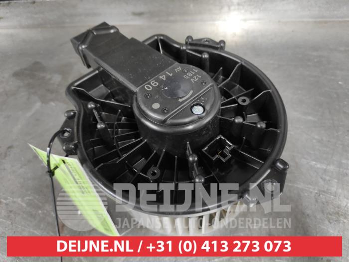 Suzuki SX-4 Kachel Ventilatiemotor O502941