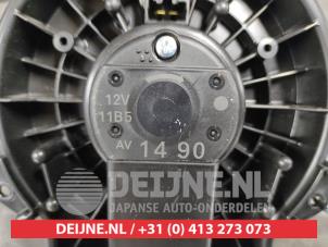 Suzuki SX-4 Heizung Belüftungsmotor O502941 foto 3