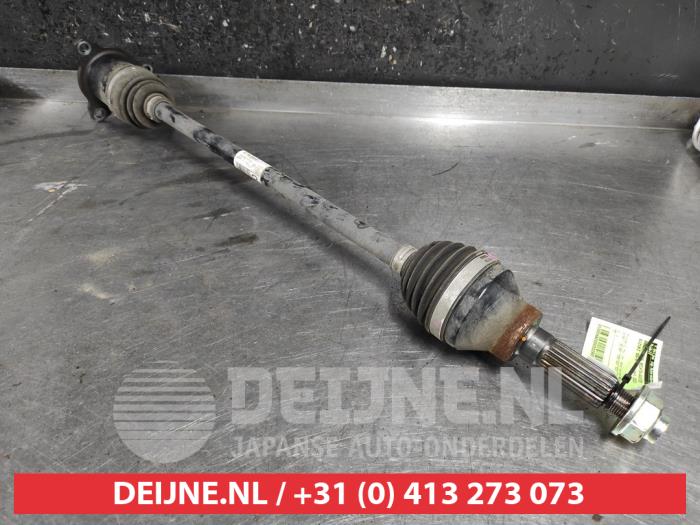 Gebruikte Aandrijfas rechts-achter Suzuki SX4 S-Cross (JY) 1.0 Booster Jet Turbo 12V AllGrip Prijs € 50,00 Margeregeling aangeboden door V.Deijne Jap.Auto-onderdelen BV
