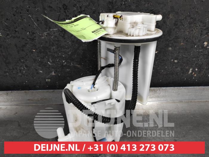 Gebruikte Tank element Pomp Toyota RAV4 (A4) 2.5 Hybrid 16V VVT-i 4x4 Prijs € 75,00 Margeregeling aangeboden door V.Deijne Jap.Auto-onderdelen BV