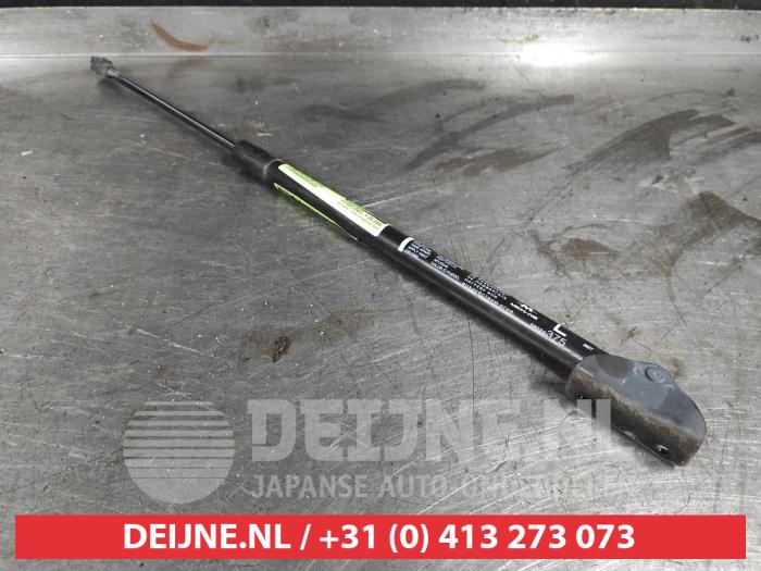 Mitsubishi Outlander Gasdemper links-achter O503009