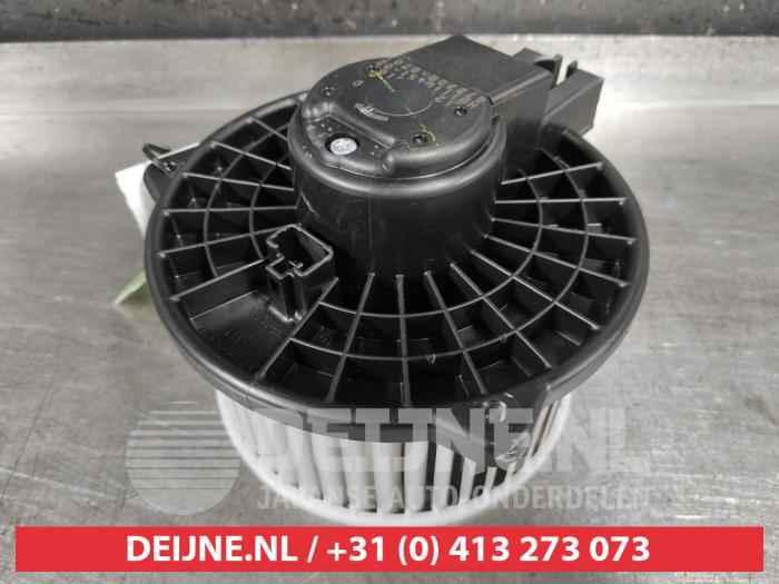 Mazda 3 Kachel Ventilatiemotor O503414