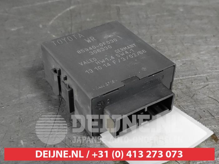 Toyota Verso Wiper module O503445
