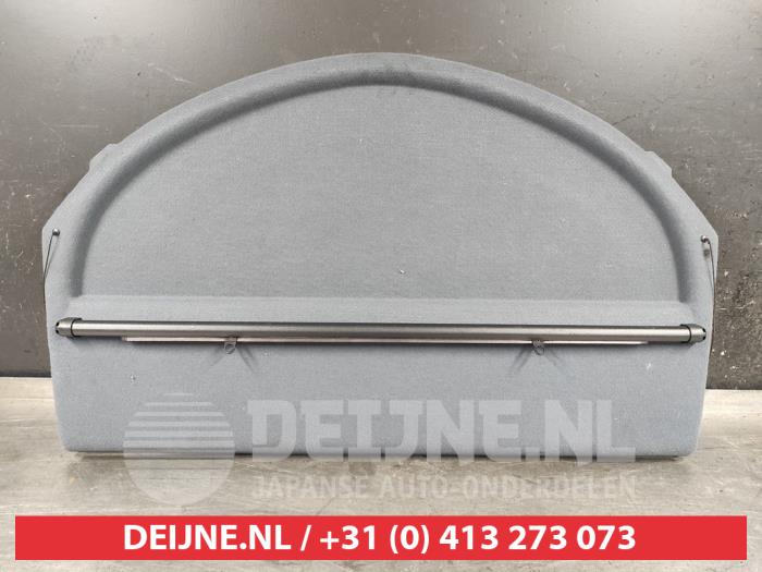 Nissan Primera Hoedenplank O503599
