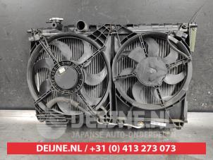Gebruikte Radiateur Hyundai XG 3.5 V6 24V Prijs op aanvraag aangeboden door V.Deijne Jap.Auto-onderdelen BV
