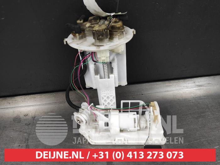 Gebruikte Tank element Pomp Toyota C-HR (X1,X5) 1.8 16V Hybrid Prijs € 75,00 Margeregeling aangeboden door V.Deijne Jap.Auto-onderdelen BV