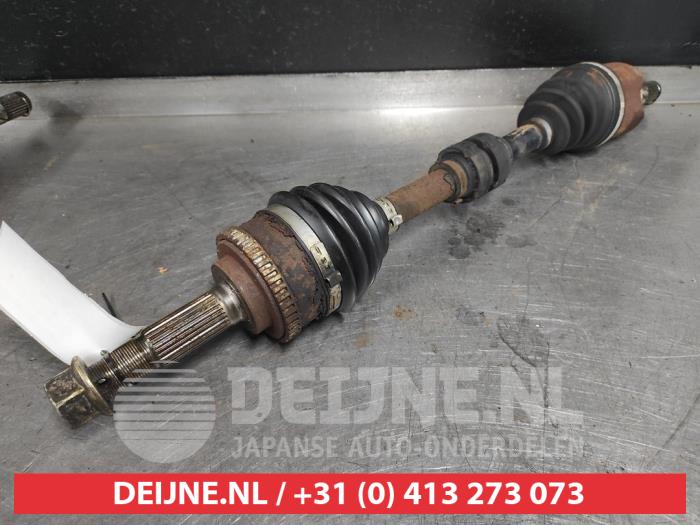 Nissan Primera Front drive shaft, left O504017