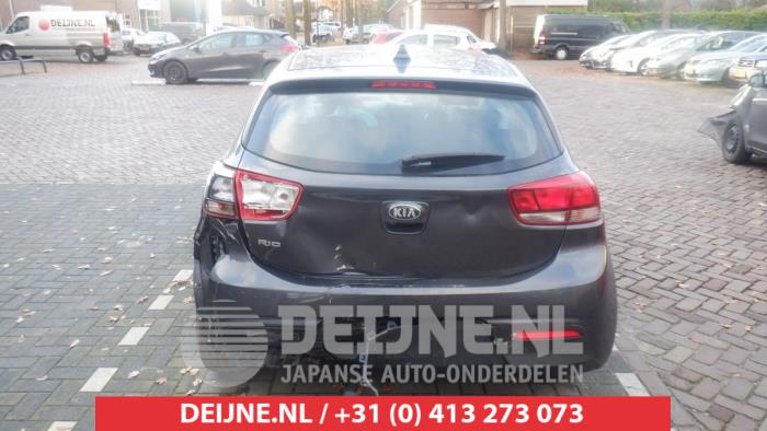 Kia Rio Extra Remlicht midden O504140
