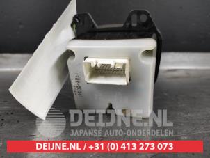 Toyota Celica Multi-functional window switch O504212 photo 2