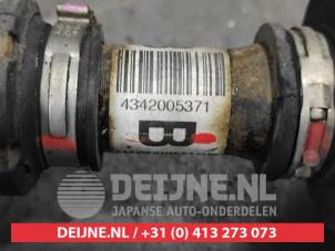 Toyota Corolla Verso Front drive shaft, left O504420 photo 2